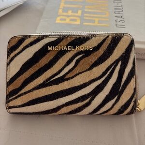 Ladies wallet